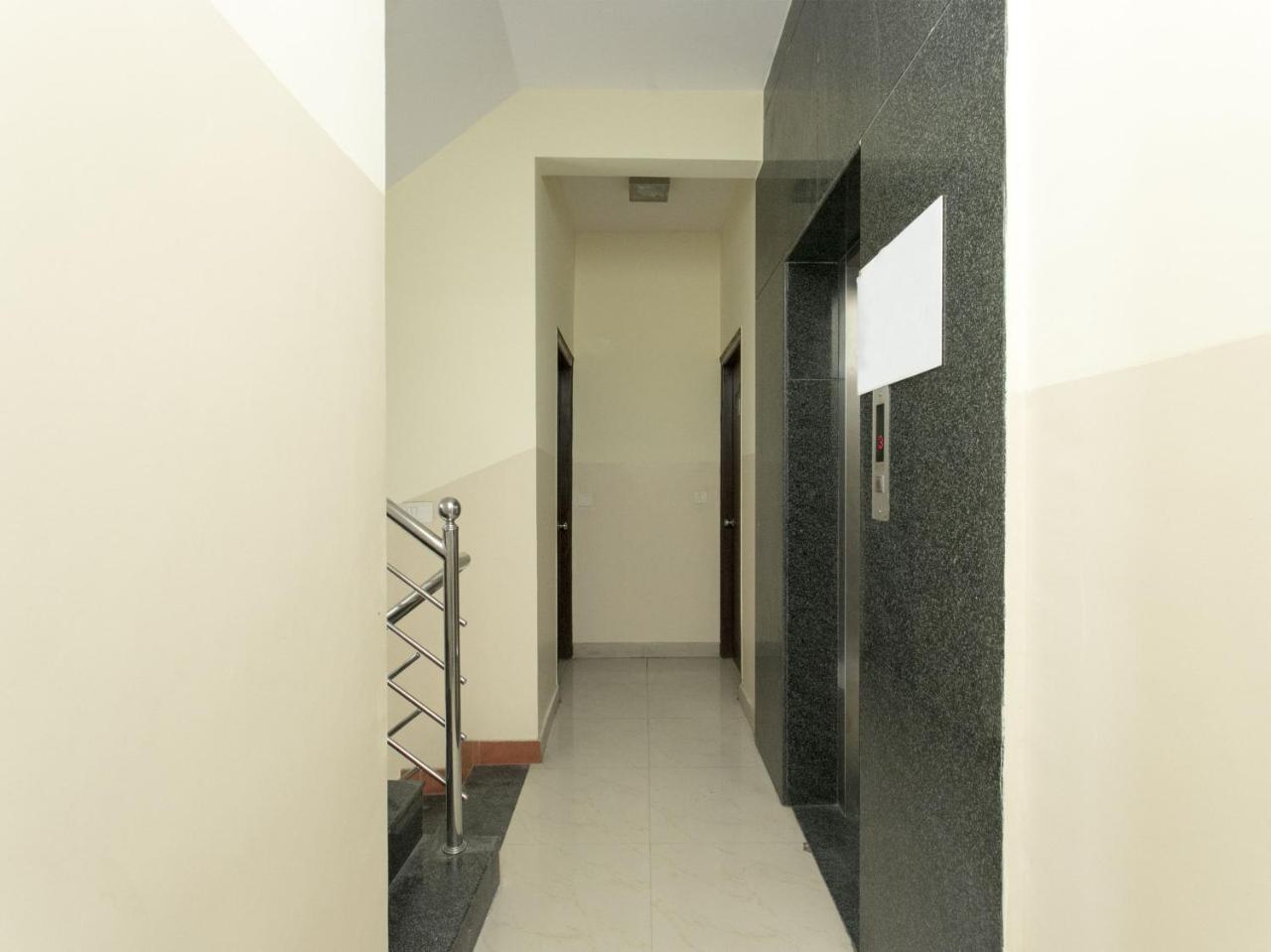 Oyo 10378 Hotel Hibiscus Mayflower バンガロール エクステリア 写真